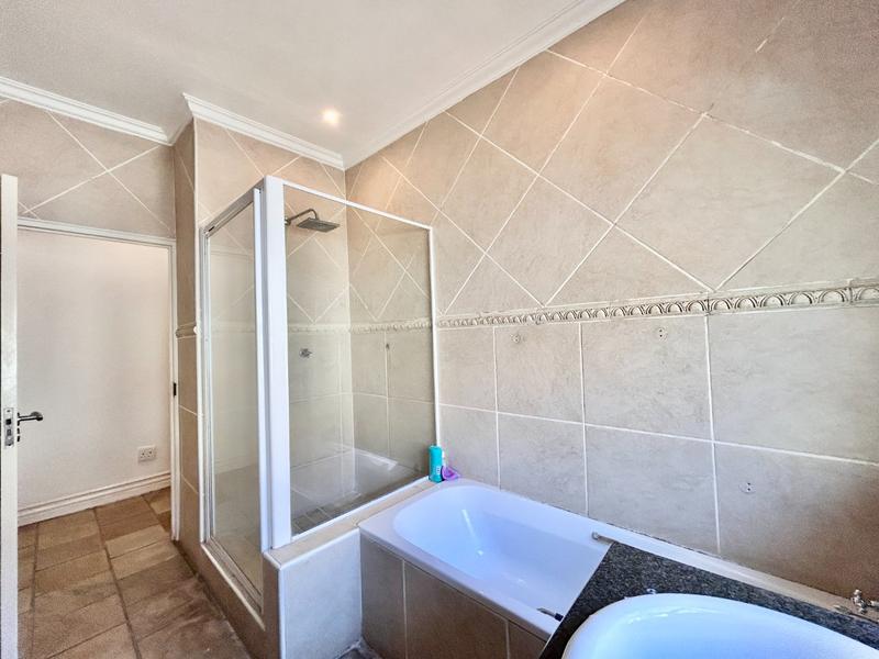 4 Bedroom Property for Sale in Pecanwood Estate North West